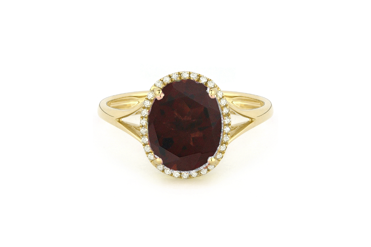 The Madison L Ring R1059GAY.